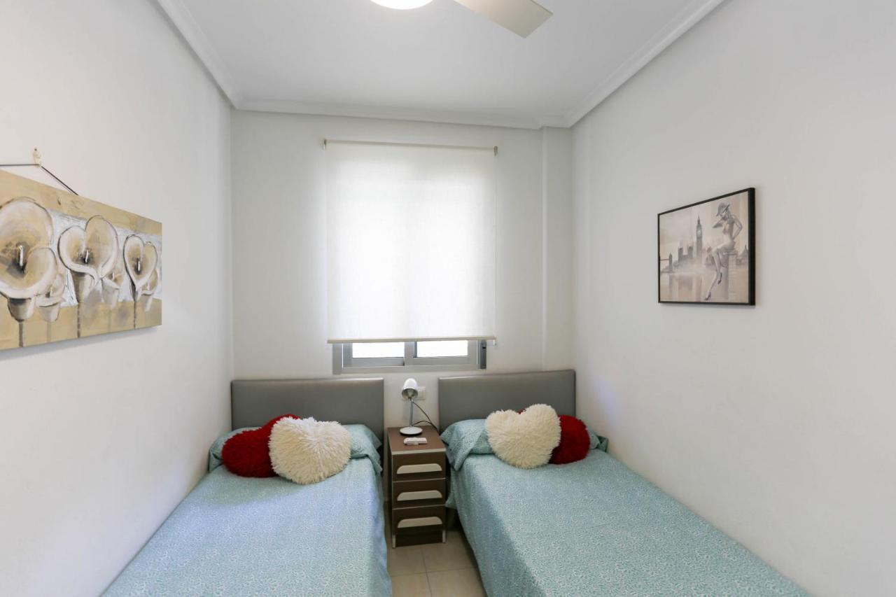 Cabo Roig La Rotonda, Pool, Beach & Comfort Кабо Ройг Екстериор снимка